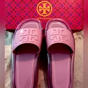Beautiful TORY BURCH Bubble Jelly Slides Sandals Size 6